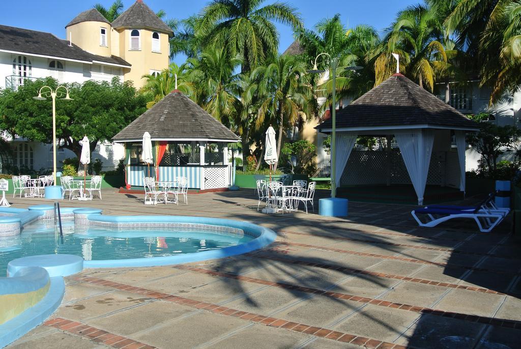 Beach Studio 6 Ocho Rios Room photo
